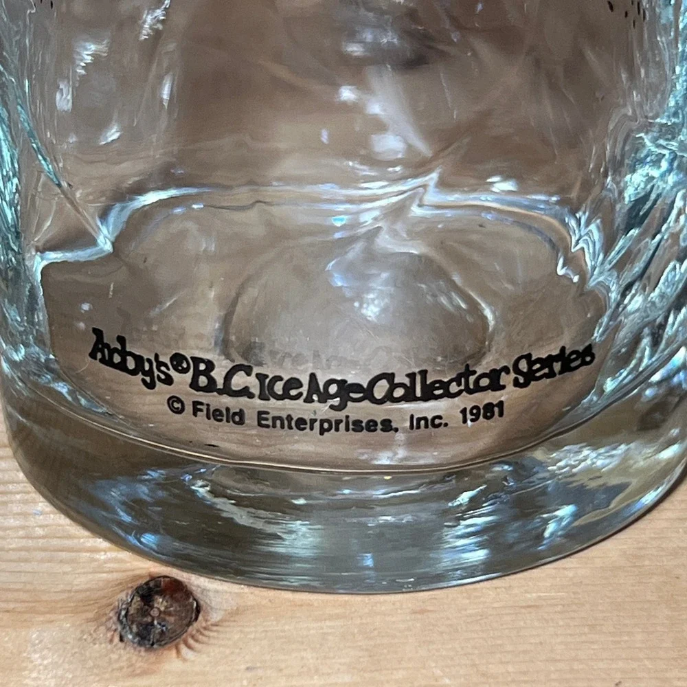 VTG 1981 Arbys Glass BC Ice Age‎ Caveman Grog Drinking Collectible Cup Clear USA
